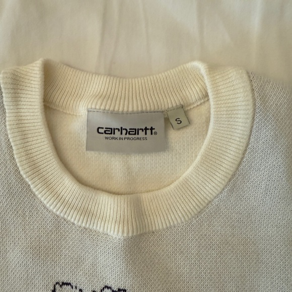 Carhartt WIP Cream Crewneck Sweater with Red & Black Floral Graphic - Picture 3 of 4